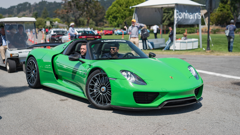 One of the few Porsche 918s with painted brake calipers (they’re usually green)